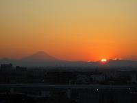 201501富士山と夕日