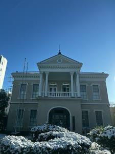 雪の浦和博物館
