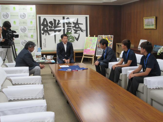 U20女子日本代表市長室